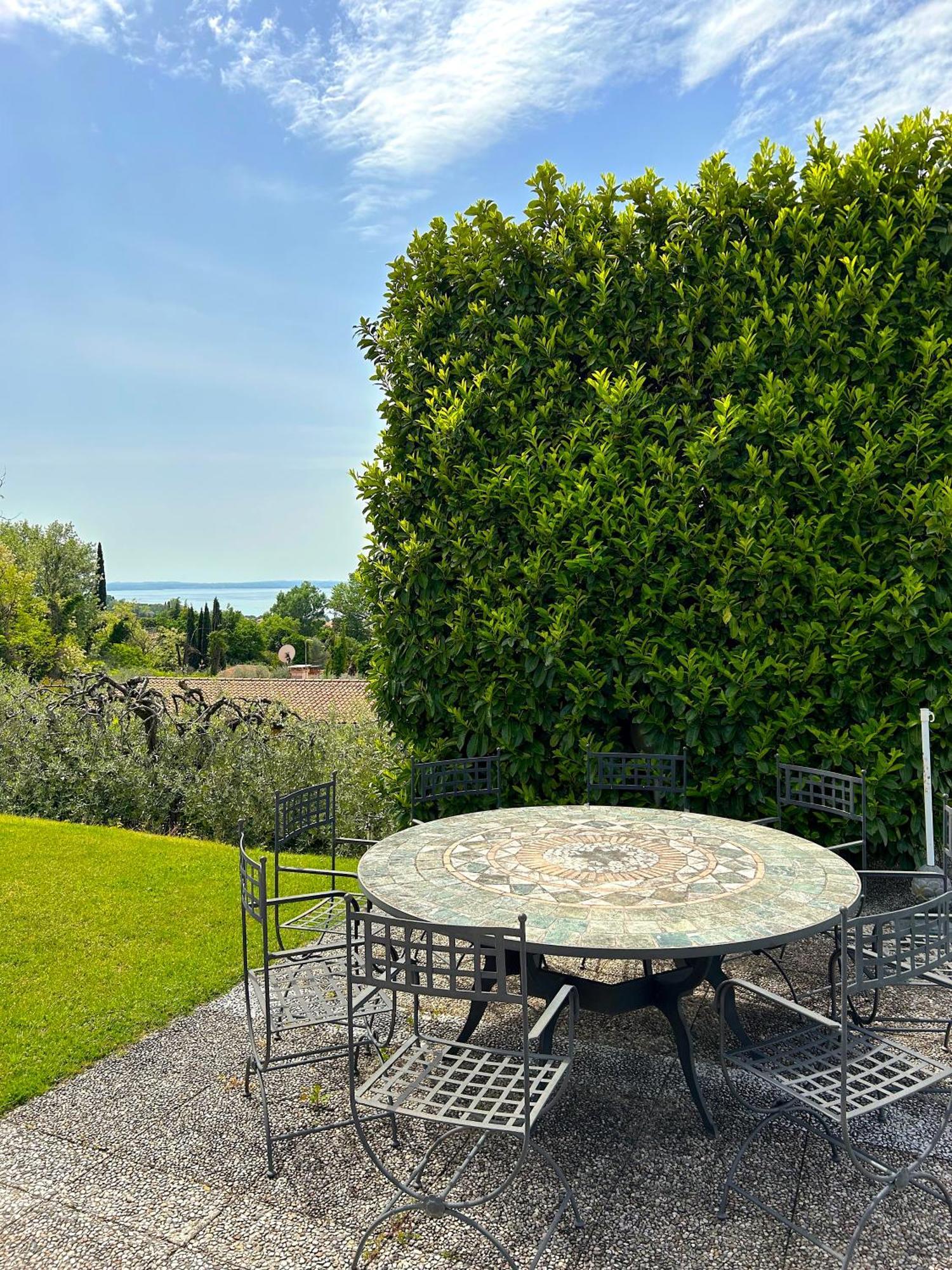 Poli Villa'S Apartment Bardolino Eksteriør billede